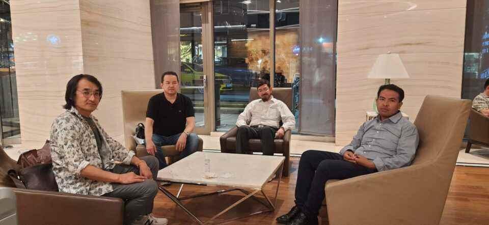 Afganistan Yüksek Öğrenim Bakanı Sayın Abbas Basir ile Derneğimizin Başkan Yardımcısı Bir Araya Geldiler