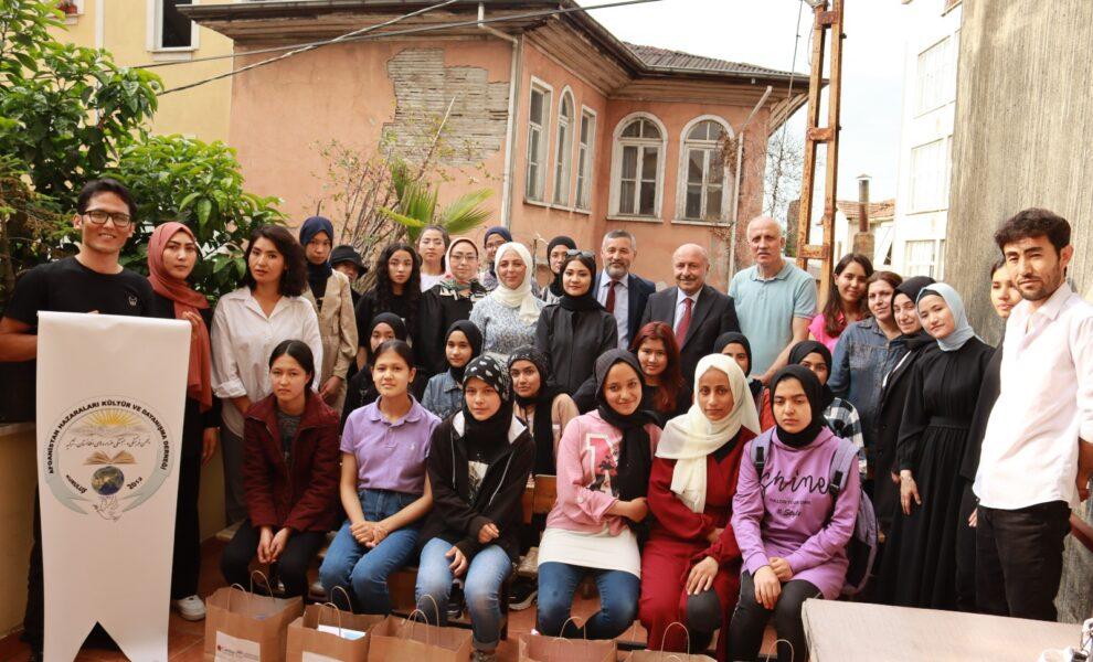 3 Günlük “ Üreme Sağlığı ve Hijyen ” Eğitimlerimiz Gerçekleştirilmektedir.